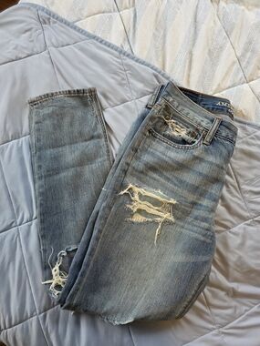 Womens Distressed High Rise Jeans | SZ 4